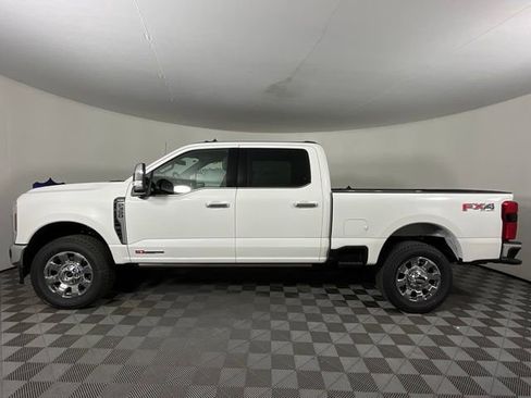 New 2025 Ford F350 Lariat w/ Lariat Ultimate Package image 6