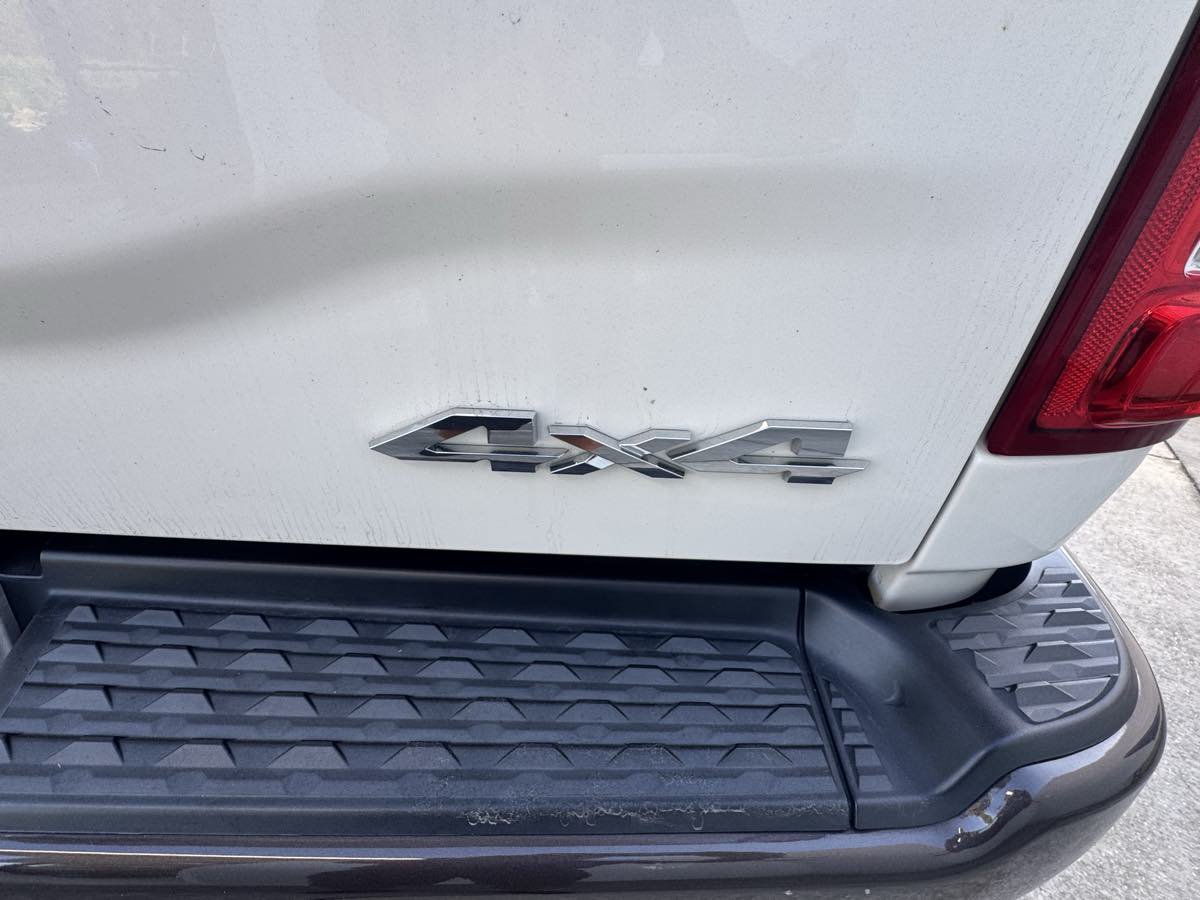 Used 2024 RAM 2500 Limited w/ Safety Group AWD/4WD image 27