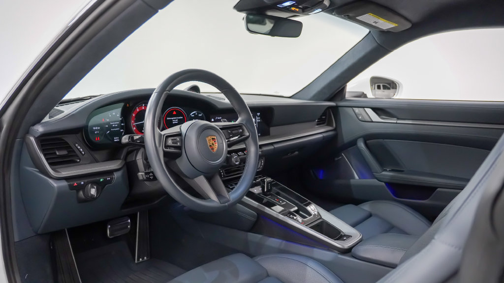 Used 2022 Porsche 911 Carrera S RWD image 4
