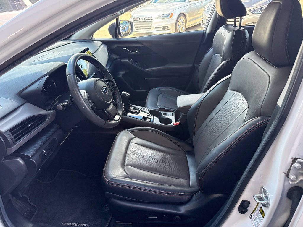 Used 2024 Subaru Crosstrek 2.5i Limited w/ Crosstrek Mirror Package AWD/4WD image 9