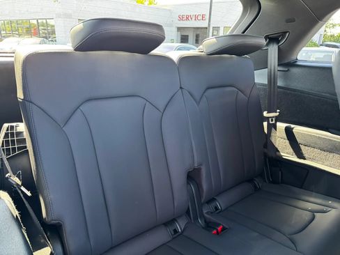 Used 2021 Audi Q7 2.0T Premium Plus w/ Executive Package AWD/4WD image 26