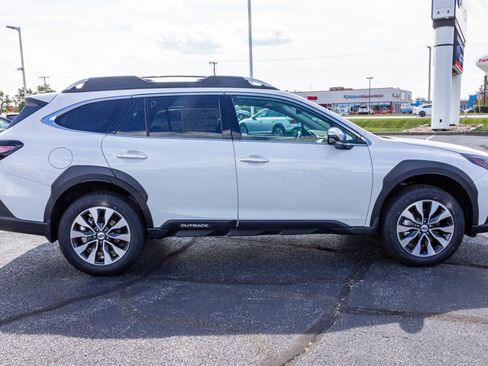 New 2025 Subaru Outback Touring XT image 6