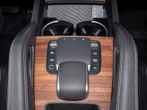 New 2026 Mercedes-Benz GLE 450 4MATIC image 21