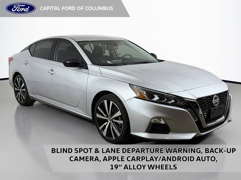 Used 2022 Nissan Altima 2.5 SR FWD image 1