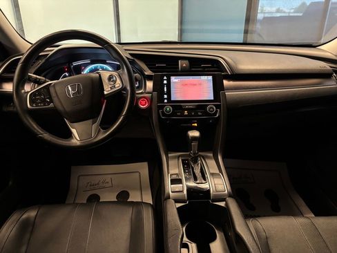 Used 2018 Honda Civic EX-L image 9