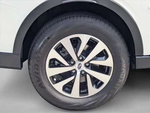 Used 2022 Subaru Outback Premium image 21