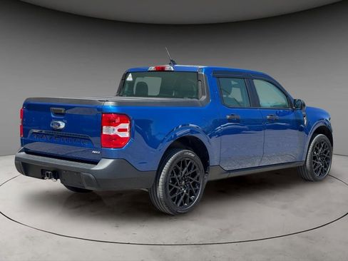 Used 2024 Ford Maverick XLT w/ XLT Luxury Package AWD/4WD image 8