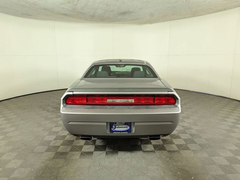 Used 2014 Dodge Challenger R/T w/ Sound Group II image 8