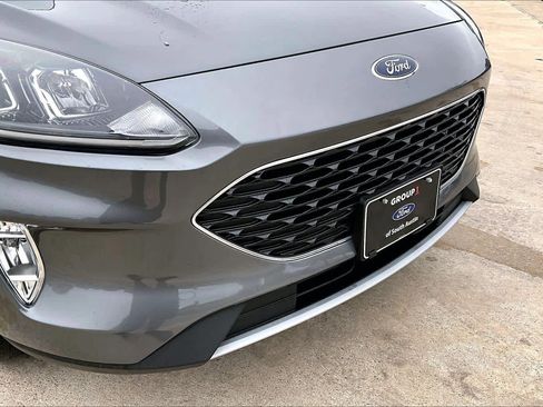 Certified 2022 Ford Escape SEL w/ Class II Trailer Tow Package image 29