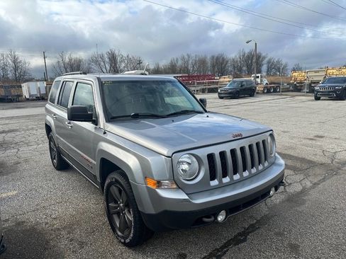 Used 2016 Jeep Patriot 75th Anniversary w/ Power Value Group image 5