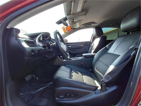 Used 2015 Chevrolet Impala LT image 8