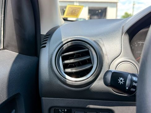 Used 2024 Mitsubishi Mirage ES FWD image 39