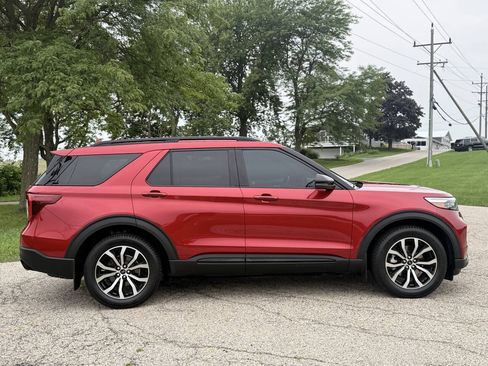 Used 2020 Ford Explorer ST w/ Premium Technology Package AWD/4WD image 6