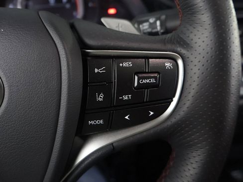 Used 2024 Lexus ES 350 F Sport w/ Technology Package image 43