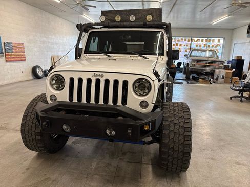 Used 2017 Jeep Wrangler Unlimited Sport w/ Quick Order Package 24S AWD/4WD image 97