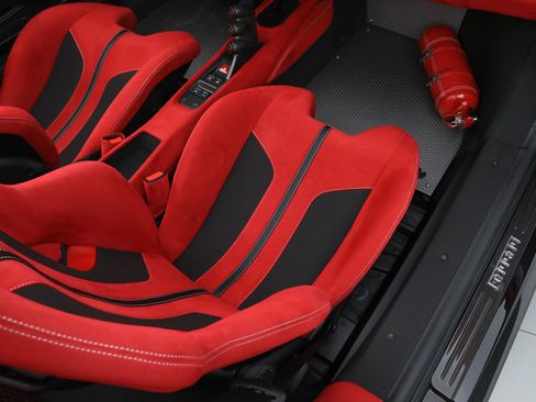 Certified 2020 Ferrari 488 Pista image 26