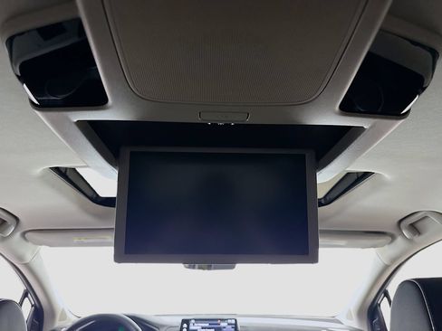 Used 2025 Honda Odyssey Elite image 24