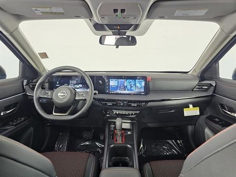New 2026 Nissan Kicks SR w/ SR Premium Package image 25