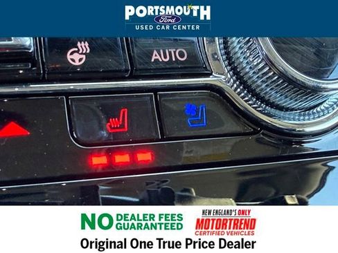 Used 2021 Lincoln Corsair AWD w/ Premium Package image 14