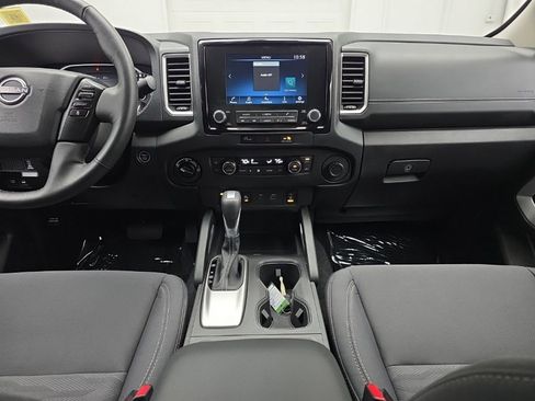 Used 2024 Nissan Frontier SV w/ SV Convenience Package AWD/4WD image 31