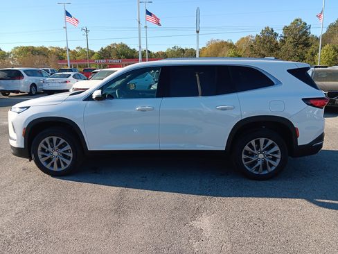 New 2026 Buick Enclave Preferred w/ LPO, Floor Liner Package image 3