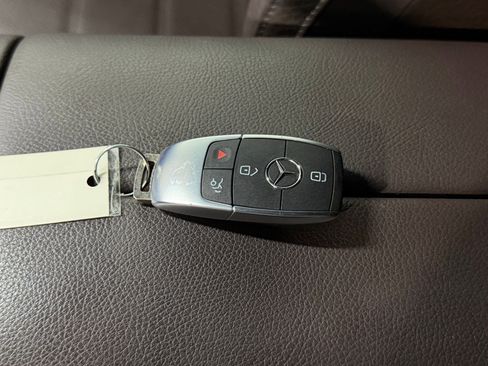 Used 2020 Mercedes-Benz GLS 580 4MATIC image 40