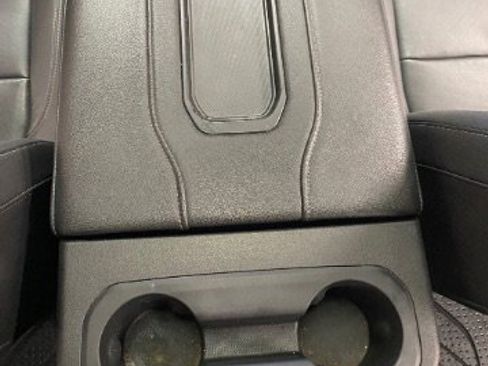 Used 2019 Chevrolet Silverado 1500 LTZ w/ LTZ Premium Package AWD/4WD image 22