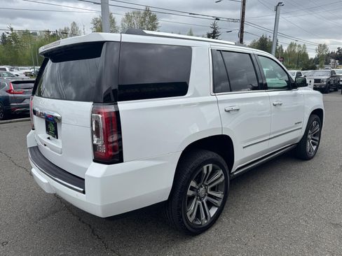 Used 2018 GMC Yukon Denali w/ Denali Ultimate Package AWD/4WD image 5