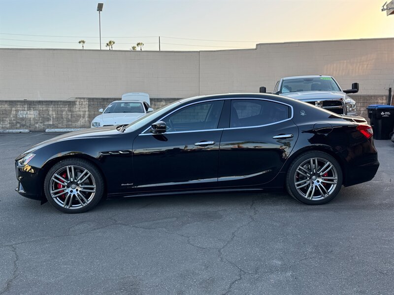 Used 2018 Maserati Ghibli S GranSport Q4 AWD/4WD image 9