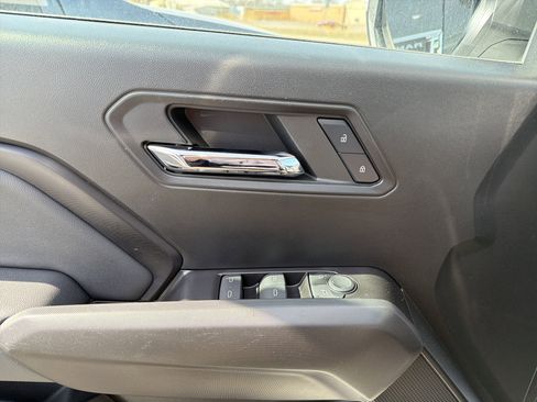 Used 2024 Chevrolet Colorado LT w/ LT Convenience Package AWD/4WD image 14