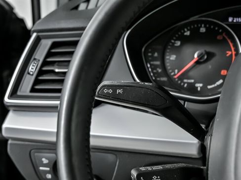Used 2018 Audi Q5 2.0T Premium Plus image 26