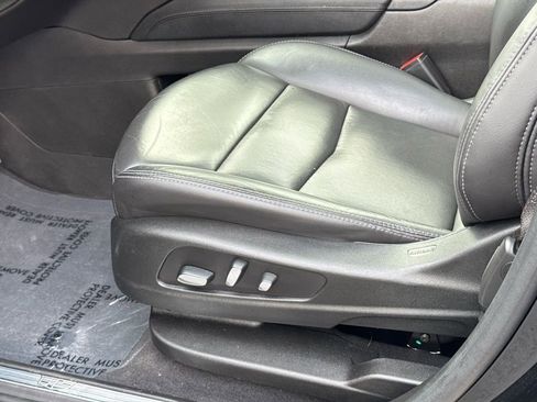 Used 2023 Cadillac XT5 Premium Luxury w/ LPO, Floor Liner Package image 26