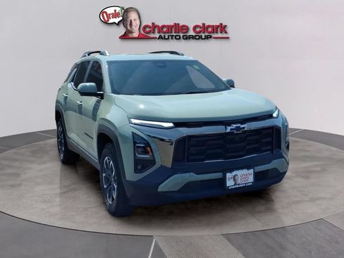 Used 2025 Chevrolet Equinox ACTIV w/ Safety and Technology Package FWD image 7