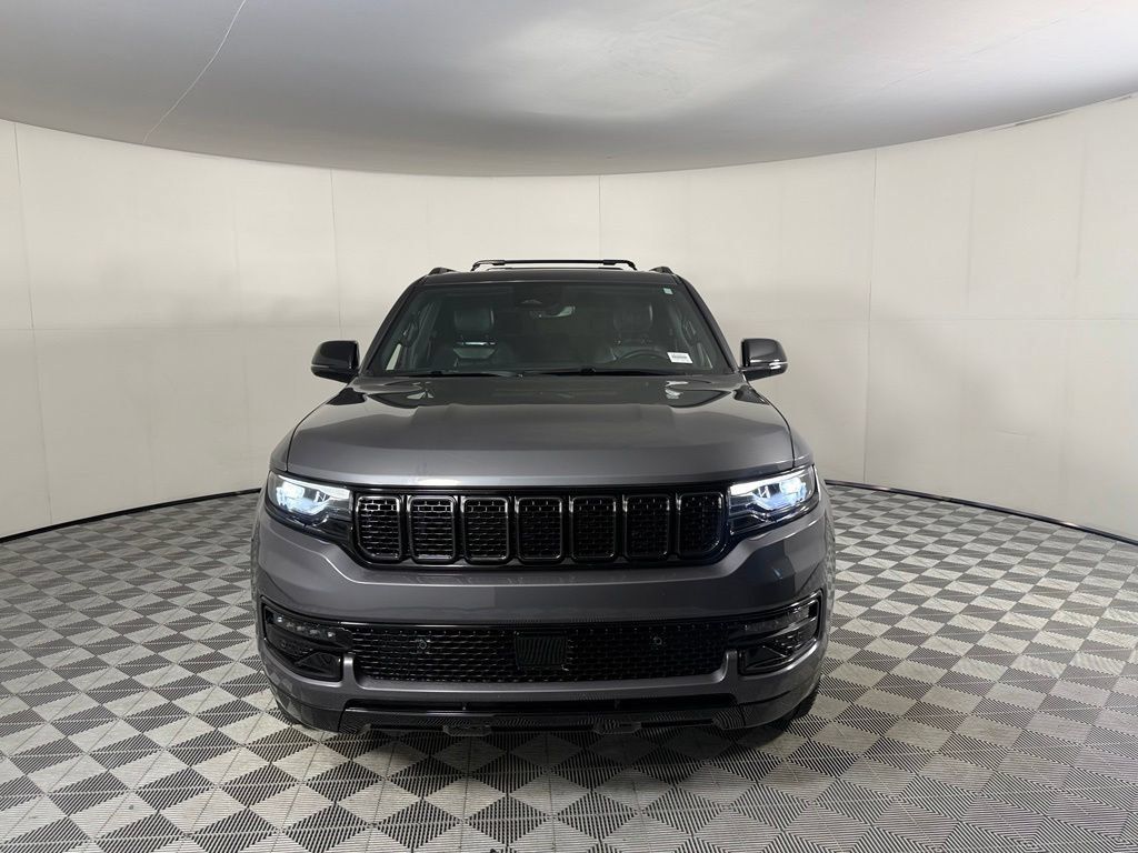 Used 2023 Jeep Wagoneer Series II AWD/4WD image 3