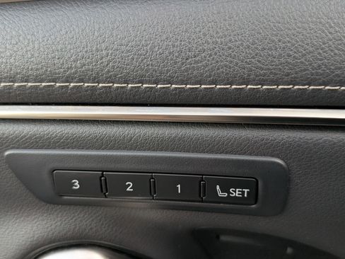 Certified 2019 Lexus ES 350 w/ Accessory Package image 21