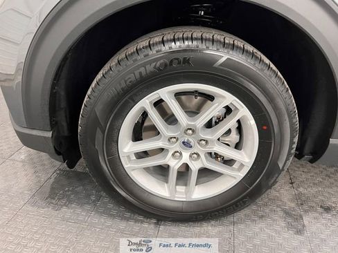 New 2026 Ford Explorer Active AWD/4WD image 17