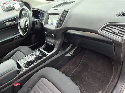 Used 2020 Ford Edge SE AWD/4WD image 21