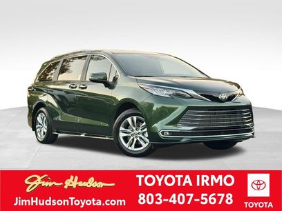 New 2025 Toyota Sienna Limited