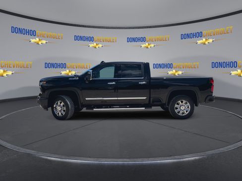 New 2026 Chevrolet Silverado 2500 High Country w/ Z71 Off-Road Package AWD/4WD image 8
