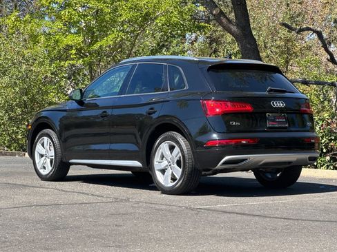 Used 2018 Audi Q5 2.0T Premium AWD/4WD image 7