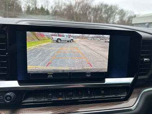 Used 2024 Chevrolet Silverado 1500 RST image 23