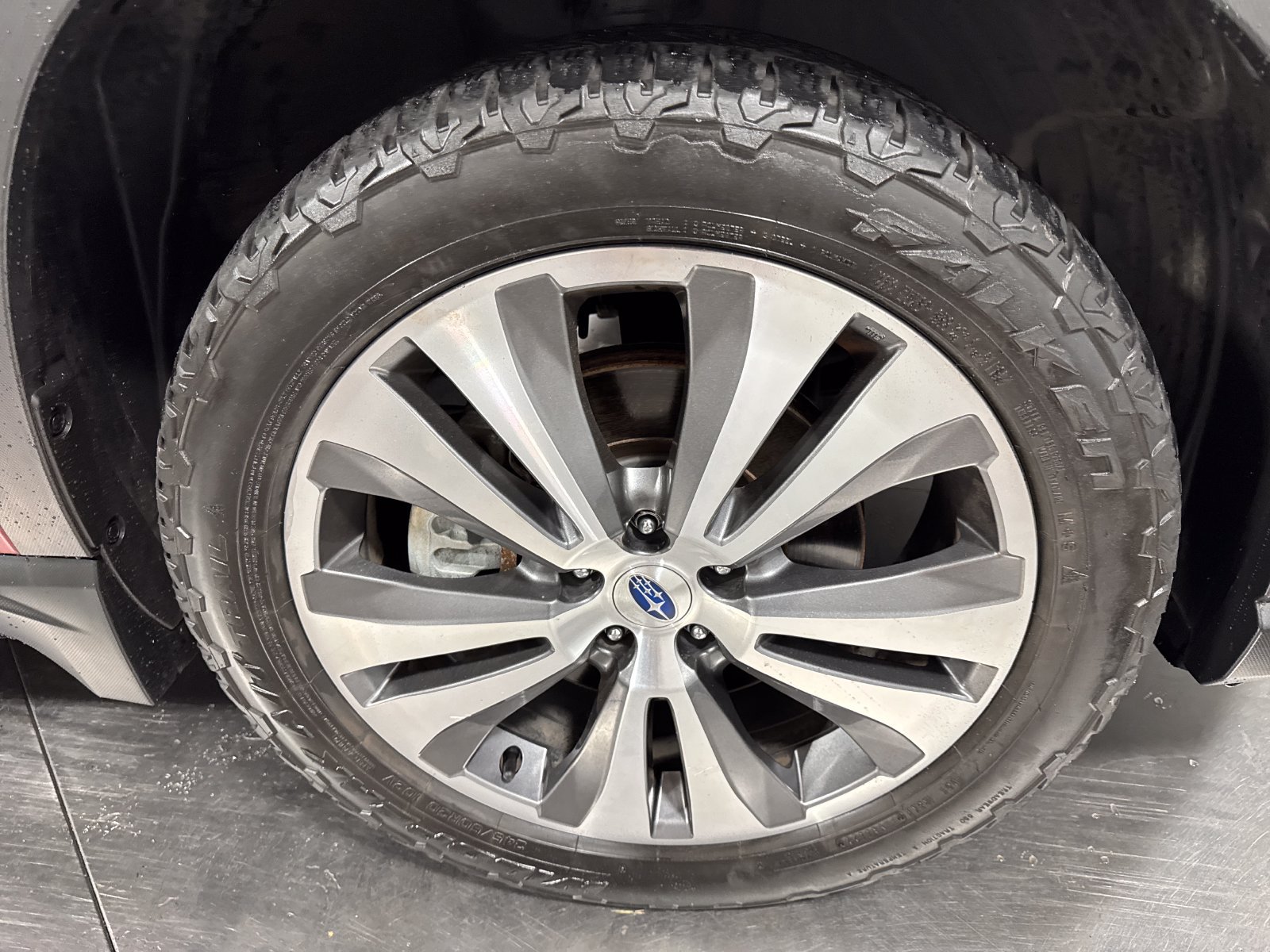 Used 2019 Subaru Ascent Touring AWD/4WD image 14
