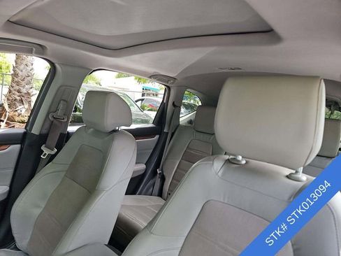 Used 2019 Honda CR-V EX-L image 4