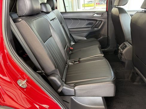 Certified 2024 Volkswagen Tiguan SE R-Line FWD image 30