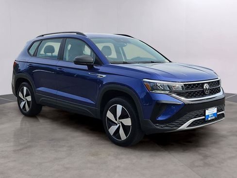 Certified 2024 Volkswagen Taos S AWD/4WD image 3