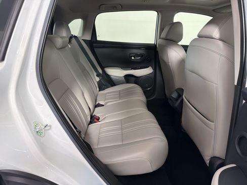 Certified 2024 Honda HR-V EX-L image 32