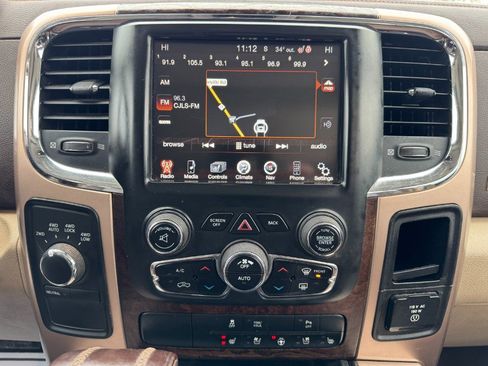 Used 2013 RAM 1500 Laramie Longhorn w/ Convenience Group image 21