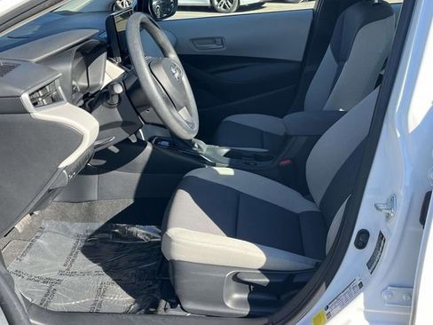 Used 2023 Toyota Corolla LE image 13