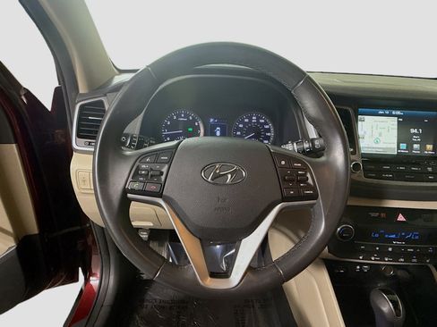 Used 2017 Hyundai Tucson SE Plus image 13
