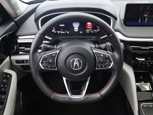 Used 2023 Acura MDX SH-AWD w/ Technology Package image 18